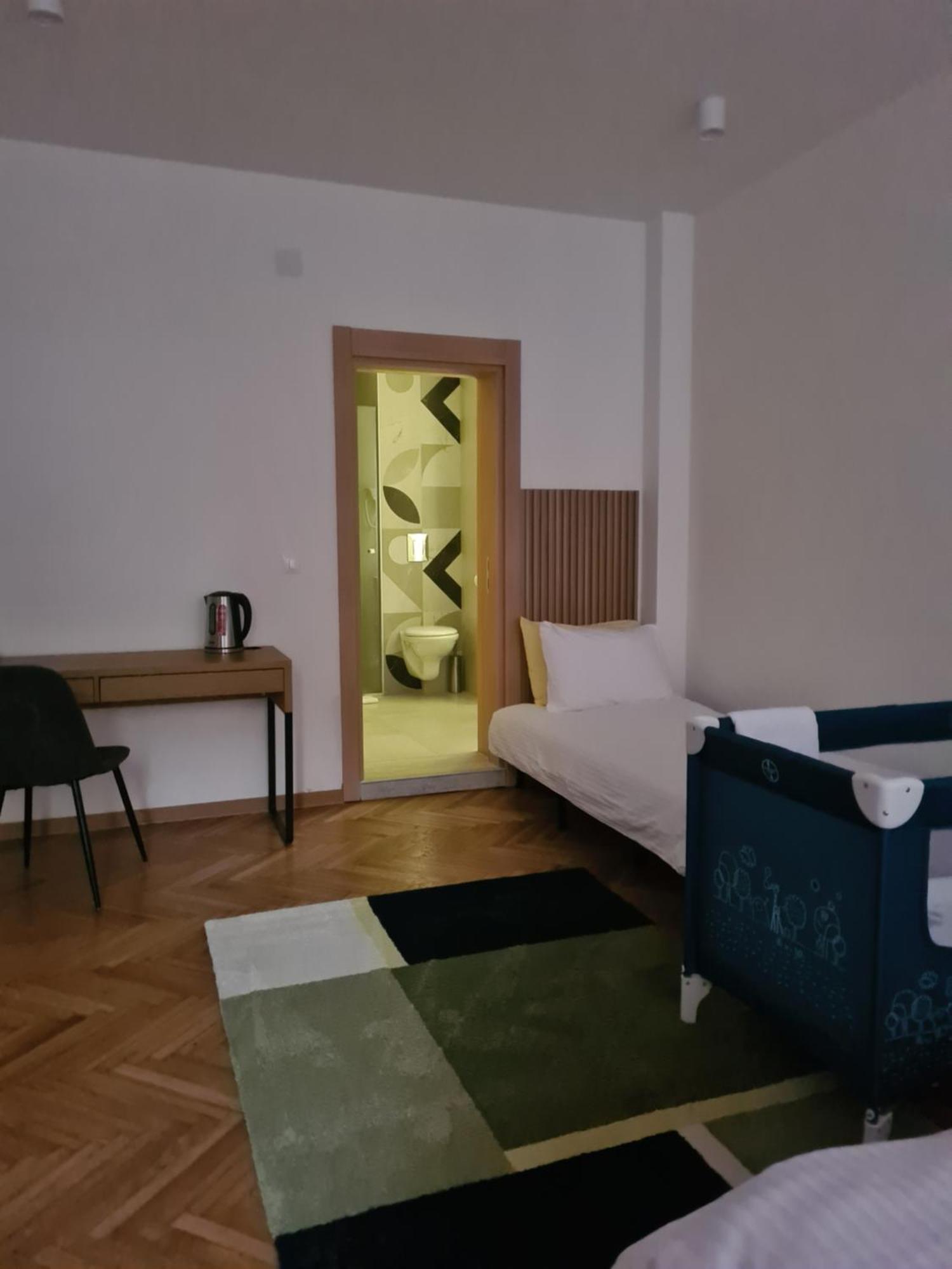 Fera Hotel Belgrad Exterior foto